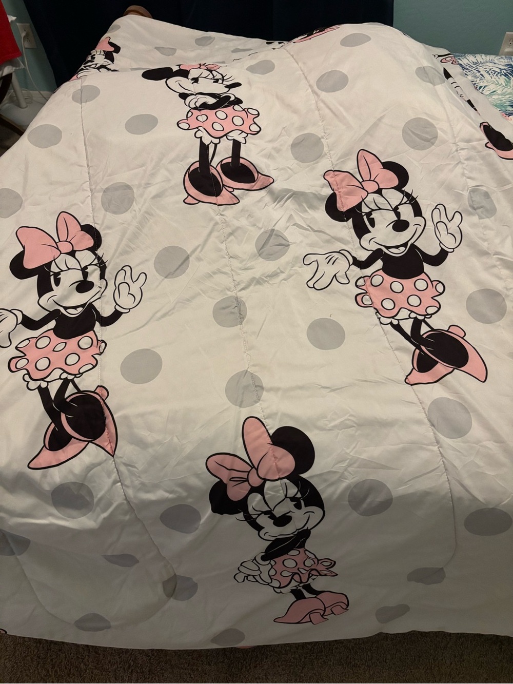 Disney Minnie Mouse Pink, Black and Gray Polka Dot Comforter